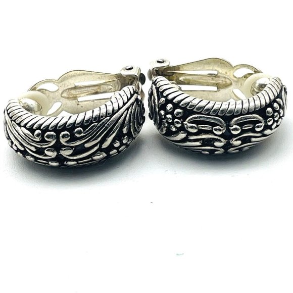 Chunky Oxidized Hoop Earrings Silver Tone Clip On Classic Career Cosplay LARP - Picture 1 of 10